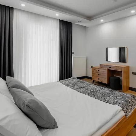 아파트 Modern Flat W Patio And Garden 5 Min To Lara Beach